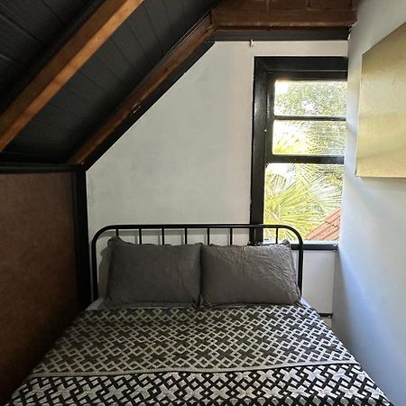 Hostel Hug Brasil Curitiba Ngoại thất bức ảnh