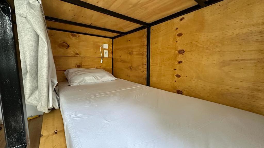 Hostel Hug Brasil Curitiba Ngoại thất bức ảnh