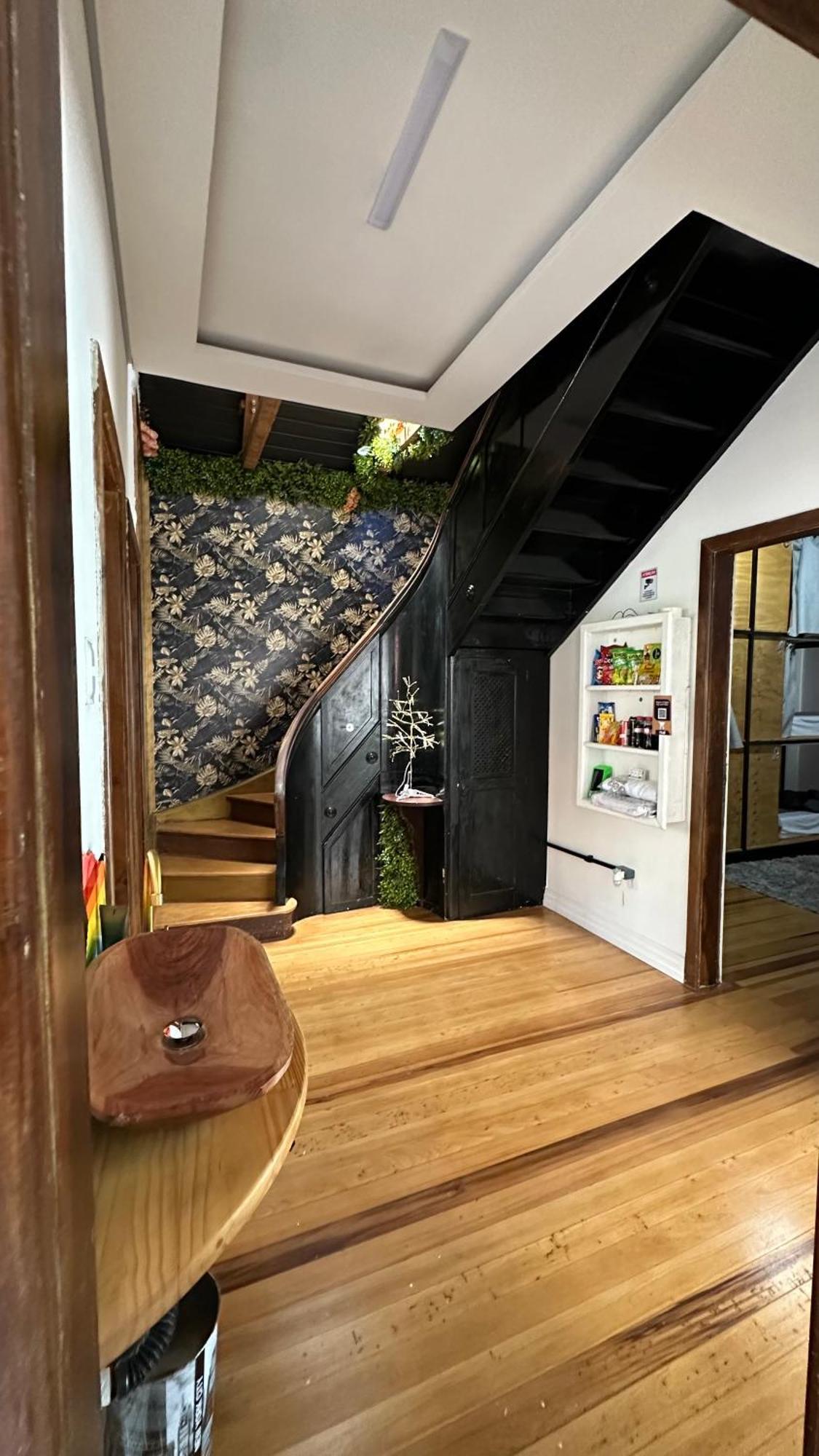 Hostel Hug Brasil Curitiba Ngoại thất bức ảnh