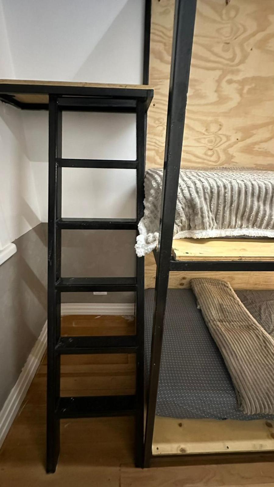 Hostel Hug Brasil Curitiba Ngoại thất bức ảnh
